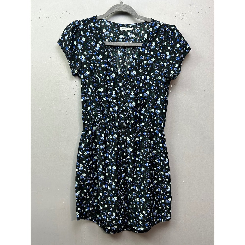 Kimchi Blue Black Floral Print Short Sleeve Button Front Romper Shorts Size S
